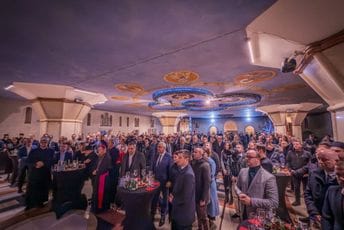 (FOTO) Pola Vlade kod Joanikija: Evo ko je sve bio na božićnom prijemu srpskog mitropolita