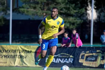 Stradao fudbaler Lionel Adams, igrao kratko i za Budućnost: Njegova majka tvrdi da je ubijen