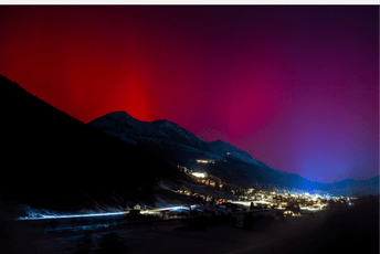 Fantastični prizori najveće solarne oluje u posljednjih 20 godina širom Evrope i SAD-a