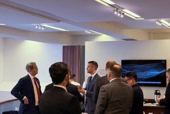 Spajić u Davosu,  razgovarao sa "legendom međunarodnih finansija"