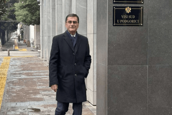 Peruničić: Djecu i porodicu bih i danas povjerio na čuvanje Zoranu Lazoviću