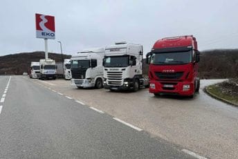 Prevoznici dozvolili prolaz Jugopetrolovim cisternama, lož ulje će biti isporučeno školama u Beranama