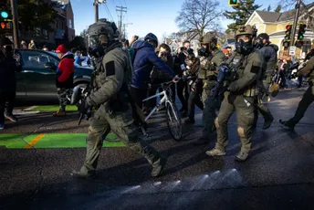 Tramp u Minesotu šalje svog "cara za granice"