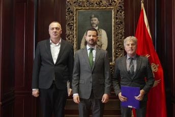 Milatović podržao povećanje obračunske vrijednosti koeficijenta sa 90 na 100 eura