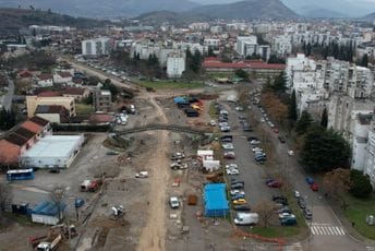 (FOTO/VIDEO) Podgorica: Pogledajte kako teku radovi na rekonstrukciji Bulevara Vojislavljevića