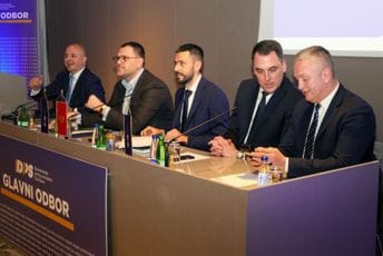 Glavni odbor DPS: Posljednja dešavanja i finalno delegitimisala aktuelnu Vladu, parlamentarna većina više ne postoji