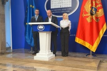 DNP predao Skupštini predlog zakona o državnim simbolima; Knežević: Očekujemo podršku svih