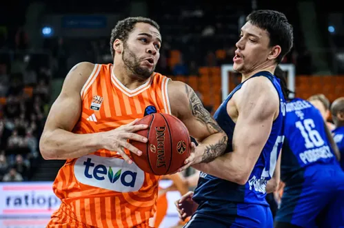 'Plavi' oduševili u finišu: Velika pobjeda Podgoričana u Njemačkoj, pala stotka, završni kvartal za pamćenje