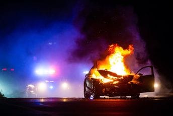 Svešteniku Backoviću ponovo zapaljen automobil