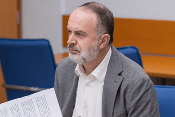 Đeljošaj: Brine neodgovorno postupanje djelova vlasti prema manjinskim pravima