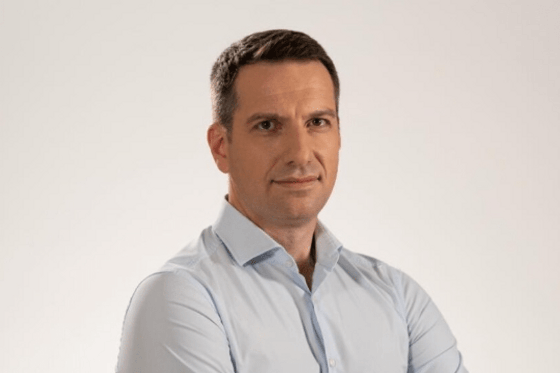 Vuksanović: Da li je Spajić priznao da je državna imovina ustupljena po cijeni ispod vrijednosti aerodroma?