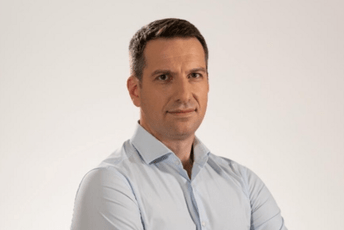 Vuksanović: Da li je Spajić priznao da je državna imovina ustupljena po cijeni ispod vrijednosti aerodroma?