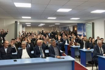 NSD nakon sjednice: Očuvati koaliciju ZBCG i ostati u Vladi