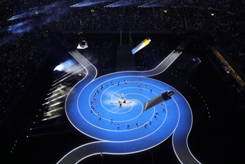 Spektakularna noć na San Siru: Pogledajte kako je na otvaranju ZOI Milano - Kortina