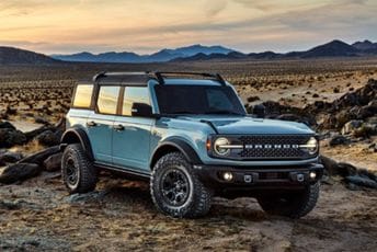 Benzinski Mustang ostavio strujaše daleko iza sebe