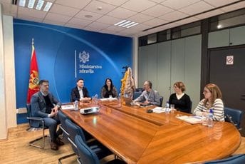 Ministarstvo zdravlja: Akcioniim planom predviđena ekudacija zdravstvenih radnika, održiv pristup sprječavanju i suzbijanju infekcija....