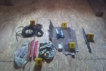 Krivična prijava protiv Beranca: Pronađeno mu pola kilograma eksploziva, pištolj, municija i okviri