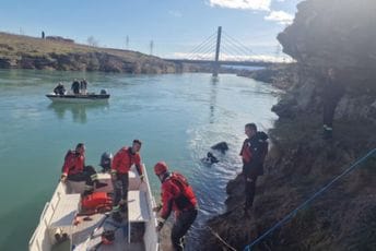 Ronioci za danas završili potragu za osobom koja je automobilom sletjela u Moraču