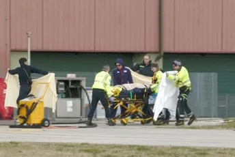 Lindzi Von polomila nogu, operisana je