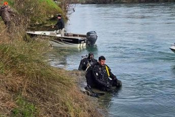 (FOTO) Uključen i helikopter: Spasilačke službe tragaju za nestalima u Morači
