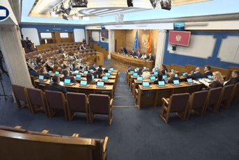 Božović: Neradnu nedjelju podržavamo zbog očuvanja porodičnih vrijednosti i prava vjernika