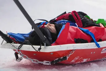 ZOI: Kineska takmičarka nakon strahovitog pada prebačena helikopterom u bolnicu