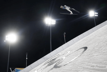 Novo odličje za Niku Prevc: Slovenka osvojila bronzu, Strem objedinila zlatne medalje