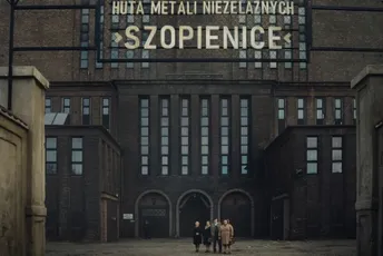 Na Netflix je stigla poljska serija koja nailazi na izuzetne reakcije kritike Na Netflix je stigla poljska serija koja nailazi na izuzetne reakcije kritike