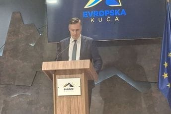 Mekalister: Srbija i Ruska Federacija koriste vjerske i medijske kanale da ostvare strateške ciljeve