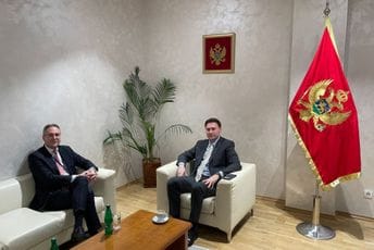 Šimun sa predstavnikom Evropske investiciona banka: Kredit od 27 miliona snažan podsticaj, osnažiće reformske procese u zdravstvu