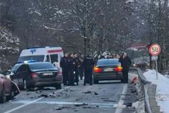 UP o udesu u Kolašinu: Ukrajinac prešao u suprotnu traku i udario u službeno vozilo iz pratnje štićene ličnosti