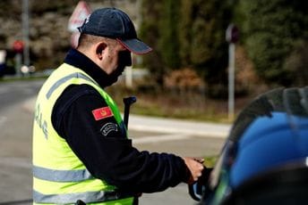 Pojačane kontrole saobraćaja u Podgorici: Uhapšene dvije osobe, izdato 388 prekršajnih naloga