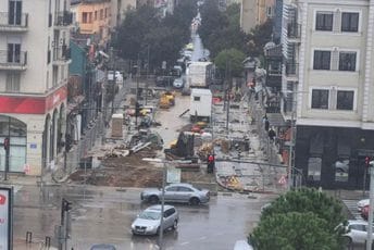 Podgorica: Radovi u Ulici slobode biće završeni sredinom marta, obilne padavine usporile radove Podgorica: Radovi u Ulici slobode biće završeni sredinom marta, obilne padavine usporile radove