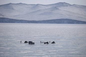Autobus sletio u jezero u ruskom Sibiru: Stradalo sedmoro kineskih turista