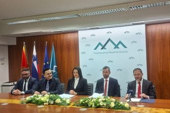 Vuković: Modernizacija informacionog sistema Uprave carina doprinosi efikasnijem prikupljanju prihoda Vuković: Modernizacija informacionog sistema Uprave carina doprinosi efikasnijem prikupljanju prihoda