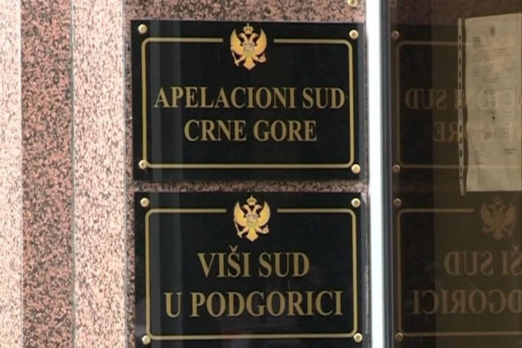 Prokopije Perić i Andrija Petanović na slobodi uz jemstvo od 1,2 miliona i skoro 850.000 Prokopije Perić i Andrija Petanović na slobodi uz jemstvo od 1,2 miliona i skoro 850.000