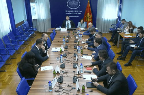 Iz većine uzdržani: Odbor neće održati kontrolno saslušanje povodom situacije u SO Kotor