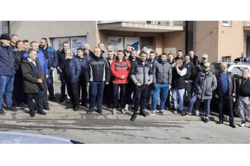 Dio članstva poručuje: Nećemo dozvoliti da nas Milan Lekić ponovo zavede i gurne u propast