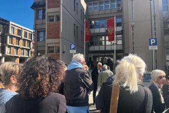 Građani se okupljaju ispred suda: U toku saslušanje Markovića