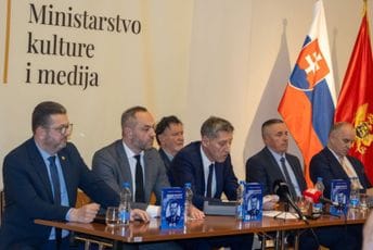 Predstavljena monografija o Arseniju Boljeviću; Baletić: Mjesecima pričamo o odbjeglom spomeniku koljača, a zaboravili smo naše čestite heroje Predstavljena monografija o Arseniju Boljeviću; Baletić: Mjesecima pričamo o odbjeglom spomeniku koljača, a zaboravili smo naše čestite heroje