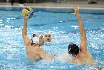 Derbi u Kragujevcu, Jadran u borbi za krucijalne bodove, Budućnost pred nemogućom misijom