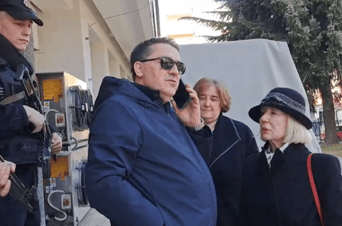 Martinović: Sa pronađenim oružjem nema ništa sporno, očekujem da istražni sudija donese odluku o puštanju Đukanovića