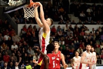 Crna Gora dočekuje Grčku: Košarkaši traže novi trijumf