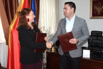 Potpisan Memorandum o saradnji između ZZZCG i MOACG: Jačanje zapošljivosti i profesionalnog razvoja mladih