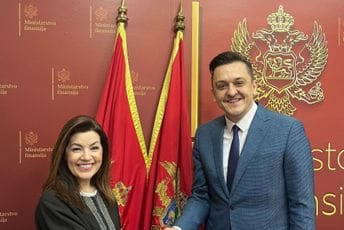 Vuković sa ambasadorkom Turske: Prioritet produbljivanje ekonomske saradnje kroz konkretne projekte i povećanje trgovinske razmjene Vuković sa ambasadorkom Turske: Prioritet produbljivanje ekonomske saradnje kroz konkretne projekte i povećanje trgovinske razmjene