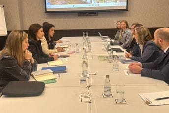 Delegacija EBRD-a u posjeti Crnoj Gori: Nakon 107 zajedničkih projekata saradnja ulazi u novu fazu Delegacija EBRD-a u posjeti Crnoj Gori: Nakon 107 zajedničkih projekata saradnja ulazi u novu fazu