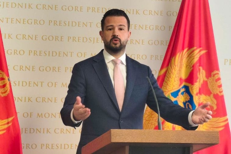 Milatović vratio Skupštini Zakon o ANB: Sporne odredbe o mjerama tajnog nadzora Milatović vratio Skupštini Zakon o ANB: Sporne odredbe o mjerama tajnog nadzora