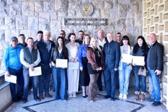 Perazić: Prekvalifikacija nije samo sticanje nove diplome, to je dokaz spremnosti na promjenu