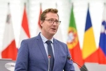 Prebilič Evropskoj komisiji: Da li su odredbe koje omogućavaju pristup podacima građana bez prethodnog sudskog odobrenja u skladu sa standardima EU?