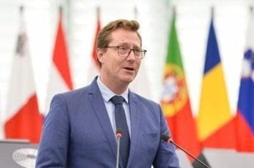 Prebilič Evropskoj komisiji: Da li su odredbe koje omogućavaju pristup podacima građana bez prethodnog sudskog odobrenja u skladu sa standardima EU?